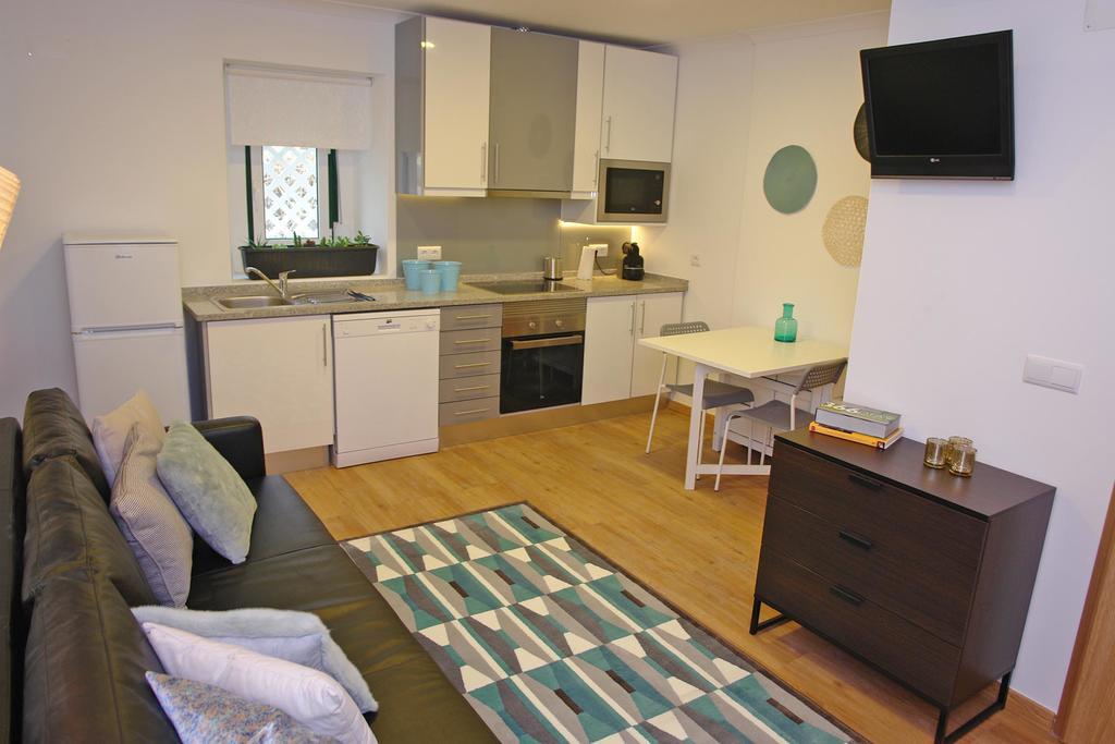 Appartement 4 *